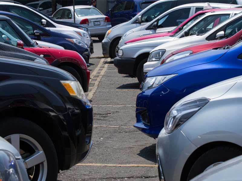 A baja, la venta y producción de autos: Inegi