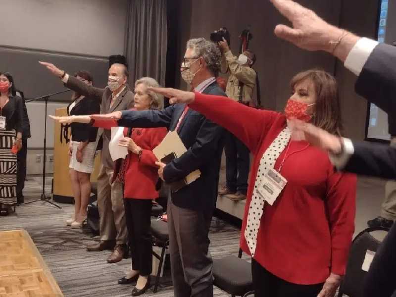 Fundan nueva corriente en el PRI que pide la refundación del tricolor