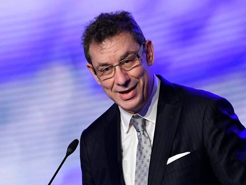 Pronostica CEO de Pfizer