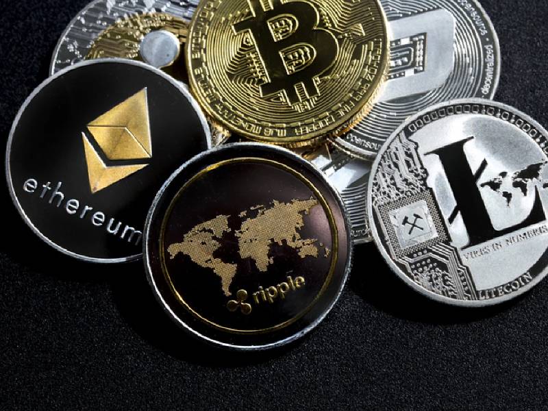 En auge, bancos de criptomonedas; buscan regulación