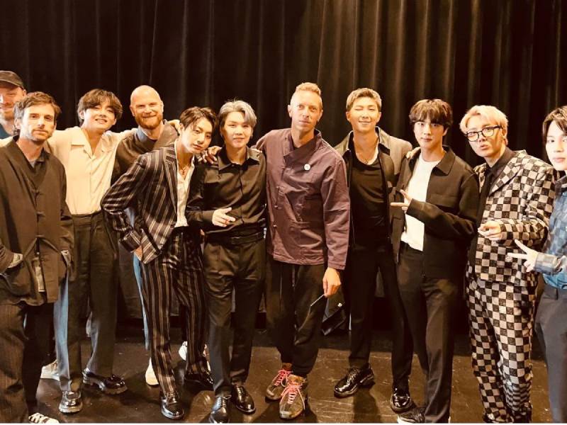 My Universe Colplay y BTS