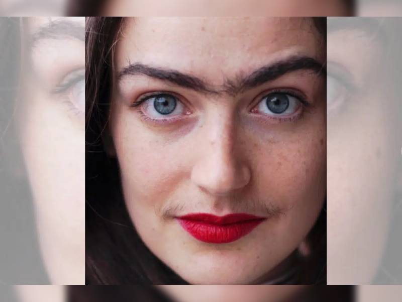 Joven lucha contra los estereotipos femeninos diciendo ¡no! a depilarse