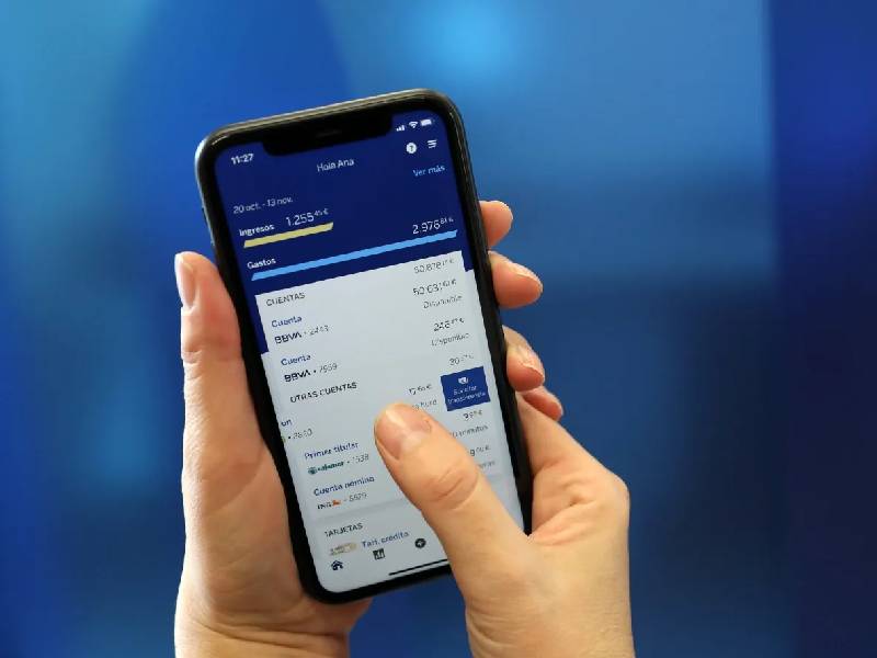 ¿Suben y lo borran? Incertidumbre por servicios de BBVA Bancomer