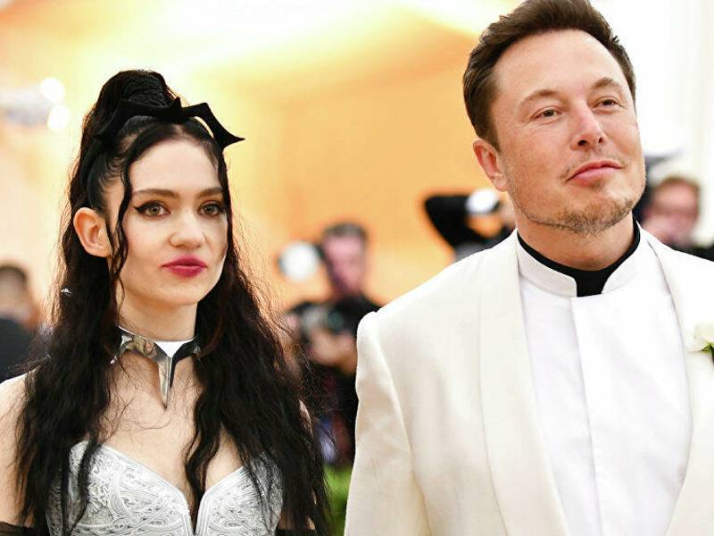 Elon Musk y Grimes