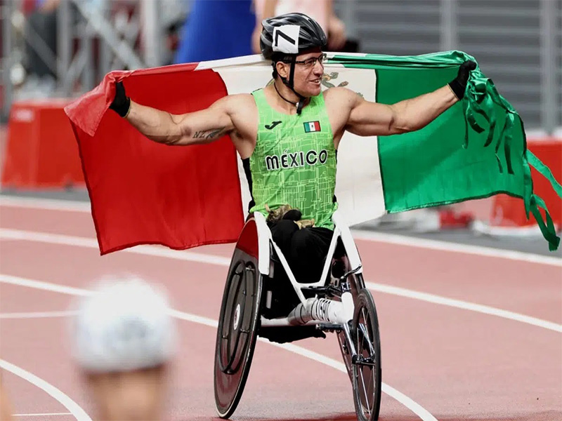 Juan Pablo Cervantes conquista bronce en 100m T54