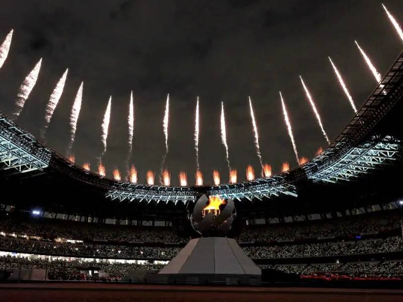 Video. Tokio cierra los Juegos Paralímpicos y París toma el Relevo