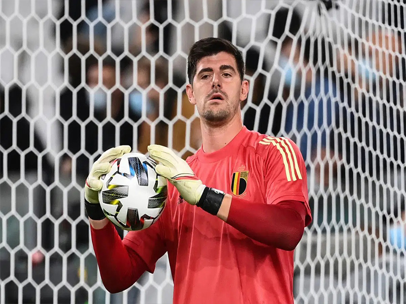 El portero Thibaut Courtois estalla contra UEFA Y FIFA