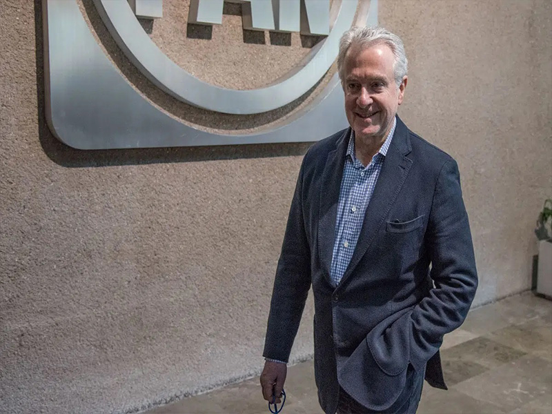 Santiago Creel invita a AMLO a una de sus clases de derecho constitucional