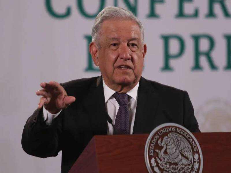Reforma al sector eléctrico conviene a todos los empresarios: AMLO