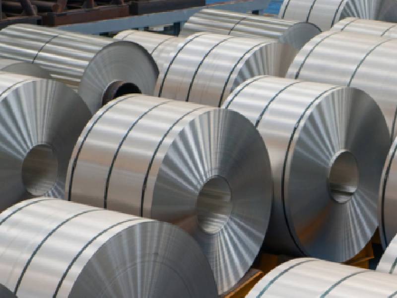 EU y la Unión Europea acuerdan levantar aranceles sobre acero y aluminio