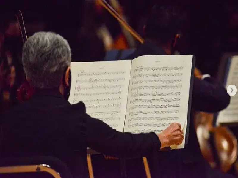 Ofunam vuelve a la Nezahualcóyotl con tributo a víctimas de Covid-19