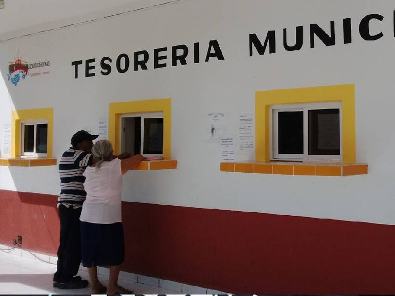 Lento inicio de gobierno en Lázaro Cárdenas por bloqueo de cuentas