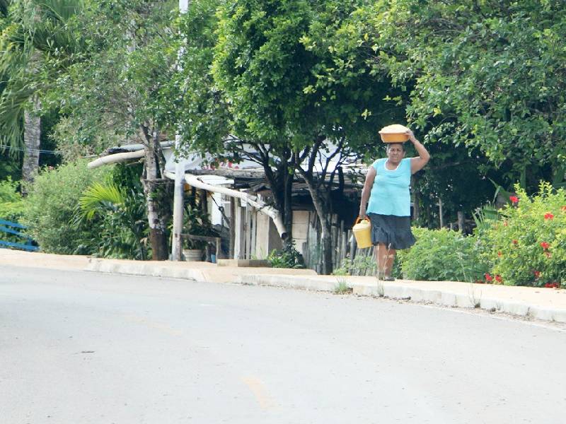 Mujeres de comunidades de la Zona Maya desconocen fatalidad del cáncer de mama