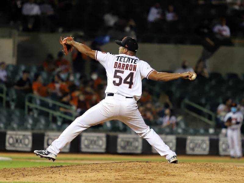 inaugural del béisbol invernal