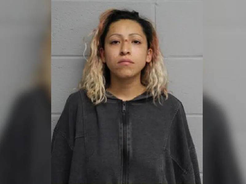 Mujer mata a tiros a hombre porque él y su novia se negaron a besarla