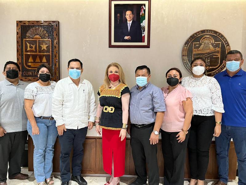 Marciano Dzul garantiza el desarrollo económico de artesanos en Tulum