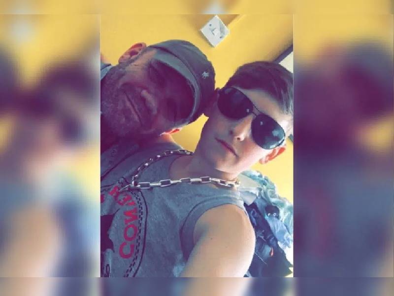 ¡Ese es mi muchacho!: Padre comenta orgulloso foto de su hijo en prisión por asesinato
