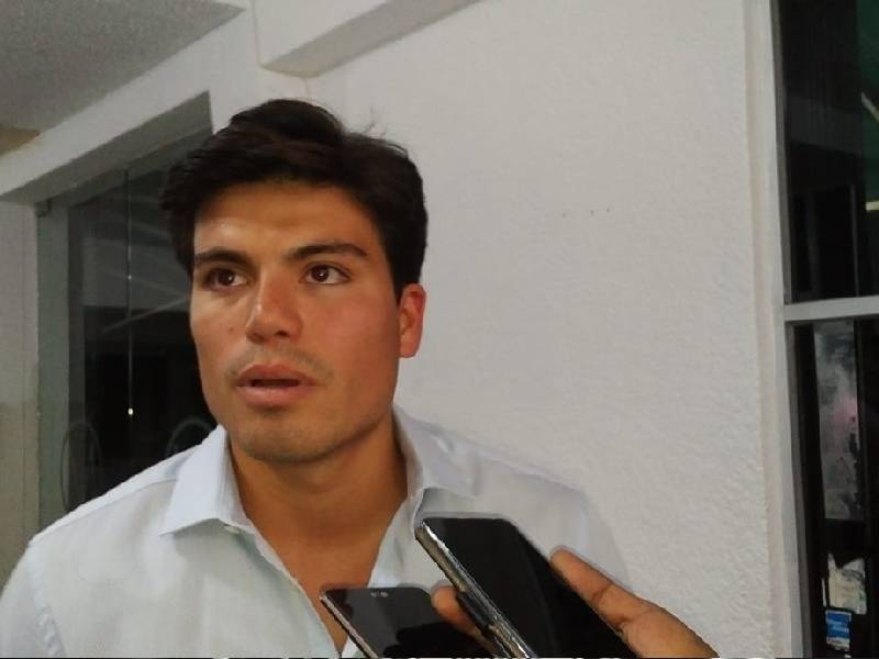 Despilfarros de Gustavo Miranda endeudan a Quintana Roo