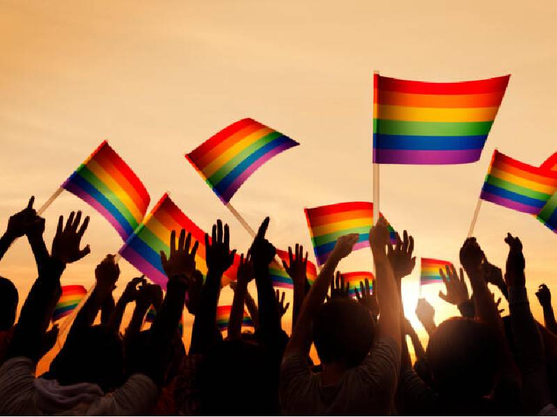 En el ÔÇ£Coming out dayÔÇØ, internautas recuerdan que no es obligatorio salir del closet