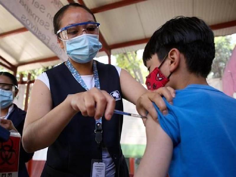 Un juez ordena vacunar contra el Covid a todos los menores de 18 años