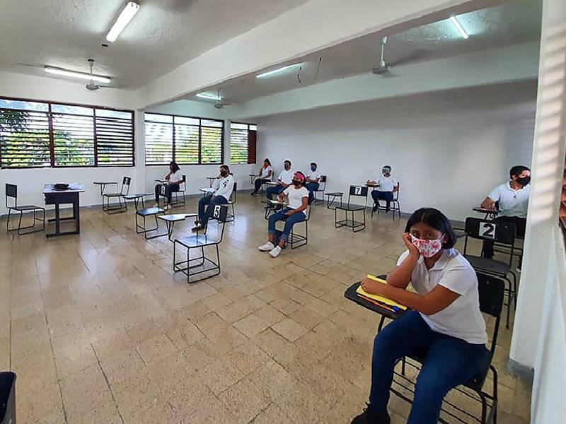 Retorno a aulas moviliza a más de 150 mil alumnos