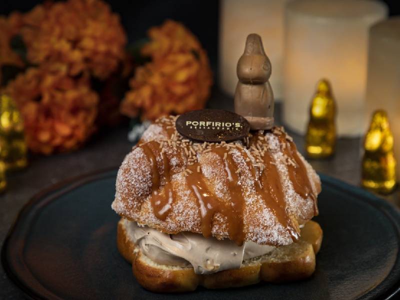 Porfirio 's presenta una onda a la muerte