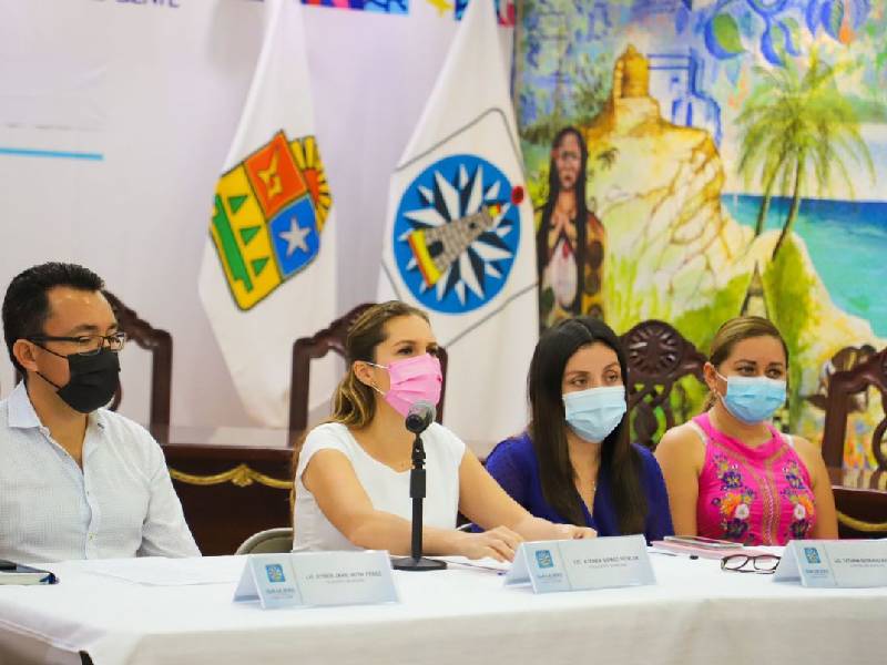 Recibe Atenea Gómez un ayuntamiento quebrado