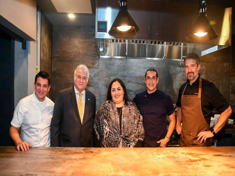 Prosigue Miguel Torruco gira de trabajo por Estados Unidos en Chicago