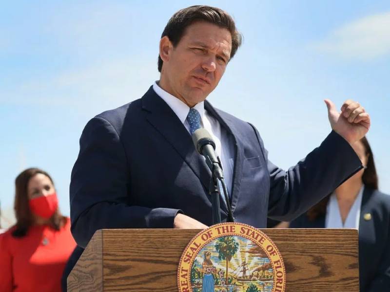 Gobernador de Florida va contra niños refugiados para poner fin a crisis fronteriza