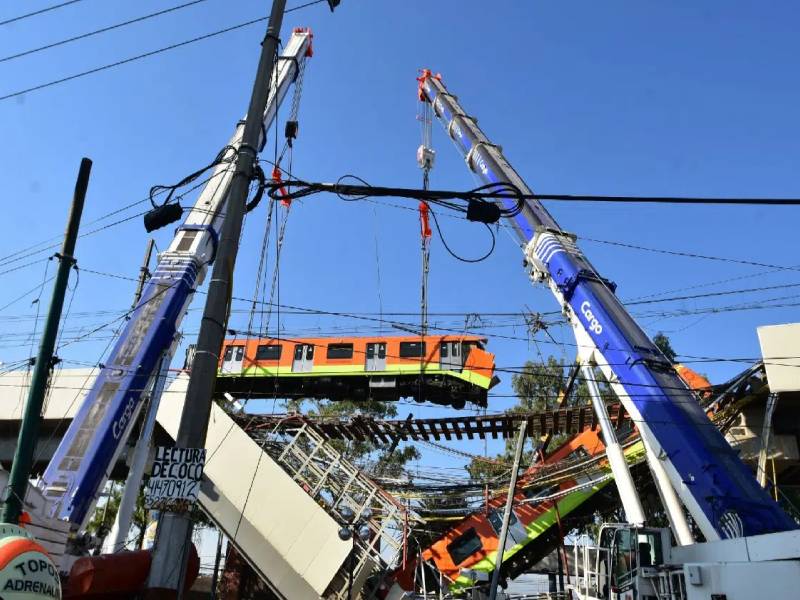 Llevarán a juicio a 10 involucrados en desplome de la Línea 12 del Metro