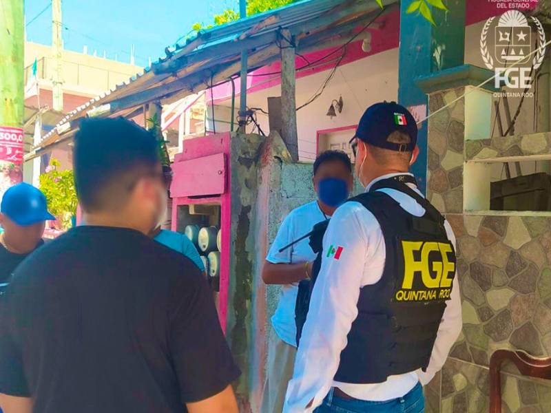Cinco detenidos y aseguramiento de pornografía infantil, tras cateos en Isla Mujeres