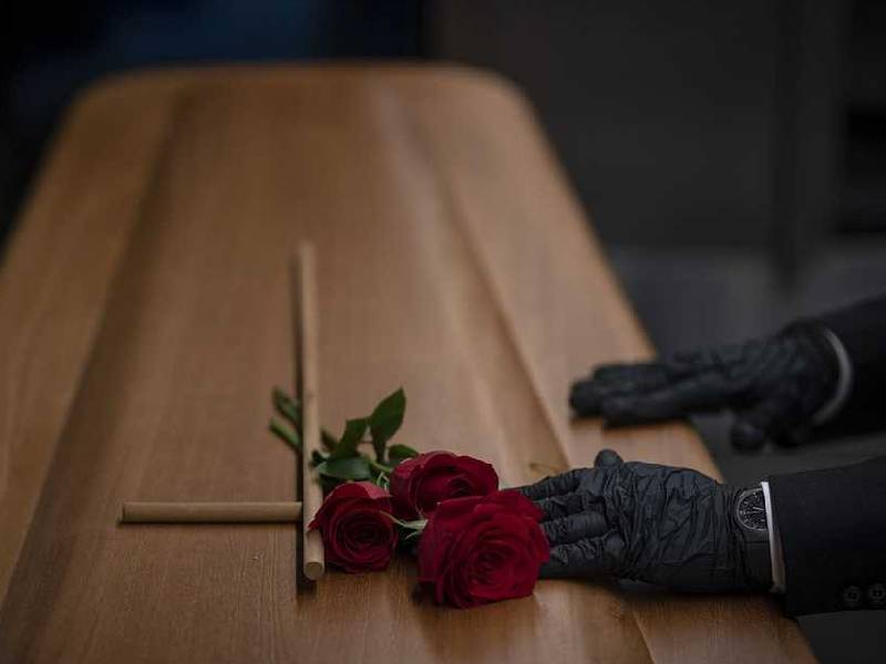 En México, fallecer deja endeudados a familiares