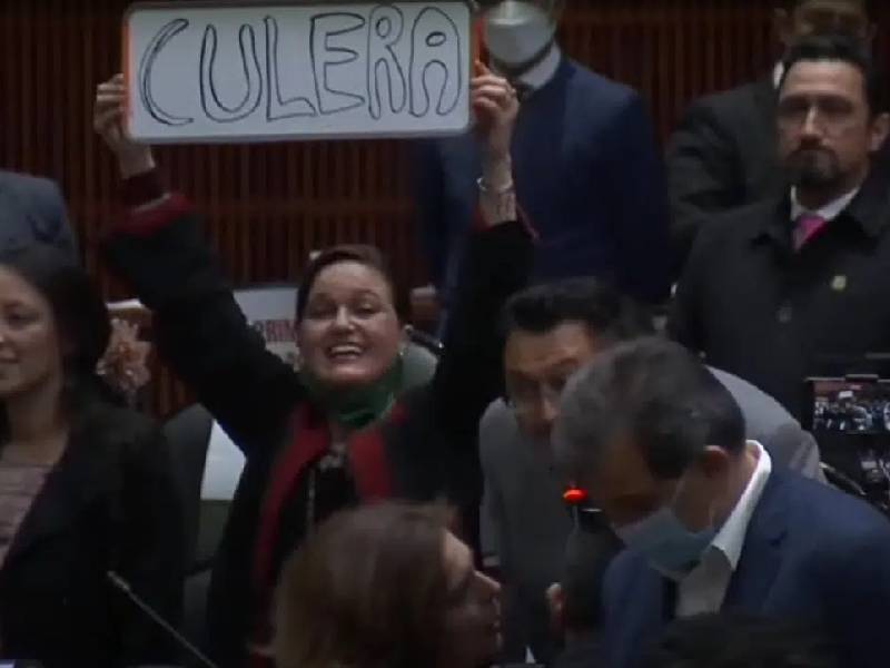 Nadie cede nada en discusión del PEF 2022; insultos suben de tono