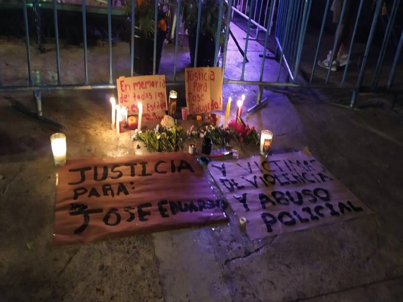 Marchan en Silencio en honor a José Eduardo Ravelo