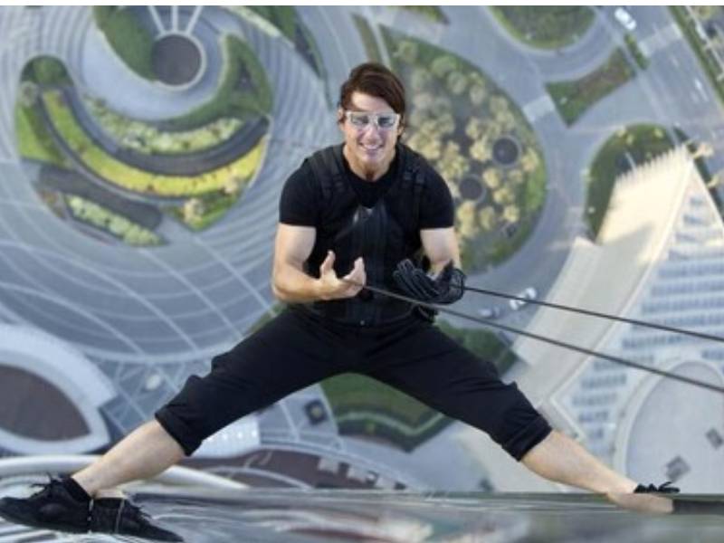 Tom Cruise