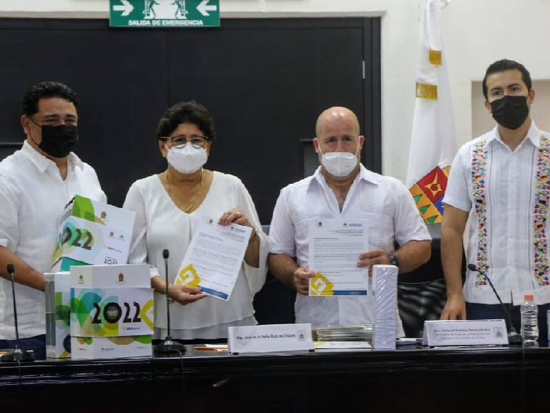 SEFIPLAN entrega la propuesta del Paquete Económico 2022