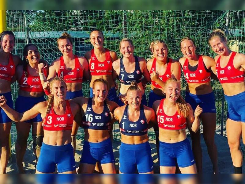 La Federación Internacional de Balonmano quita los bikinis del uniforme