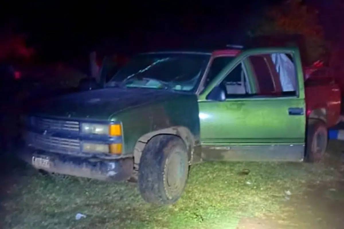 Localizan 11 cuerpos en la carretera de Terecuato, Michoacán