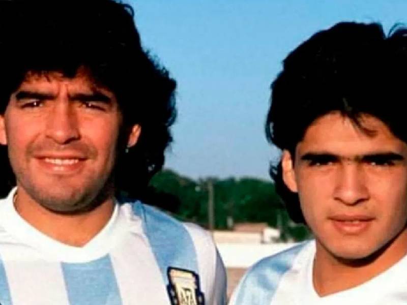 El hermano de Diego Maradona, Hugo, muere en Nápoles con 52 años