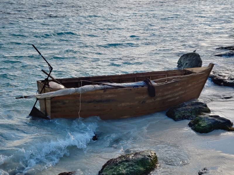 Indocumentados habrían arribado en la madrugada en la Zona Hotelera