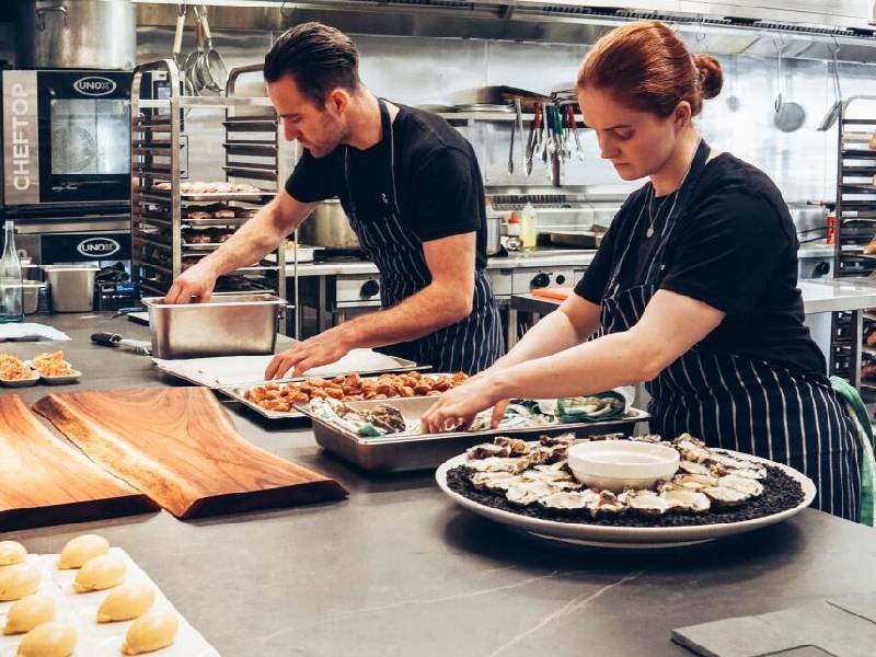 Canadá ofrece trabajos en gastronomía