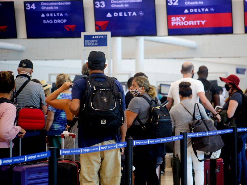 Aeropuerto de Cancún rompe nuevo récord