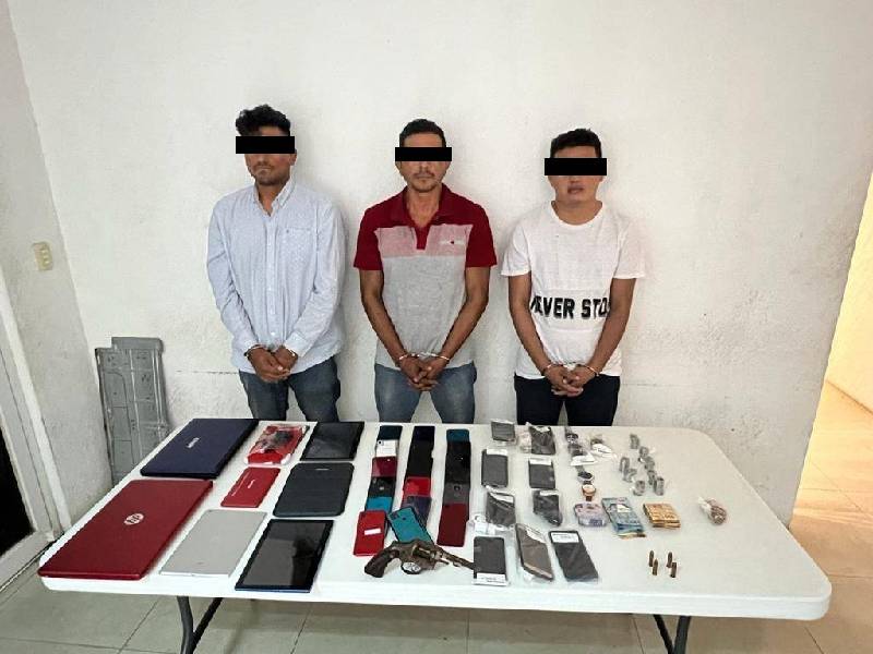 Detienen a sujetos armados y con objetos robados