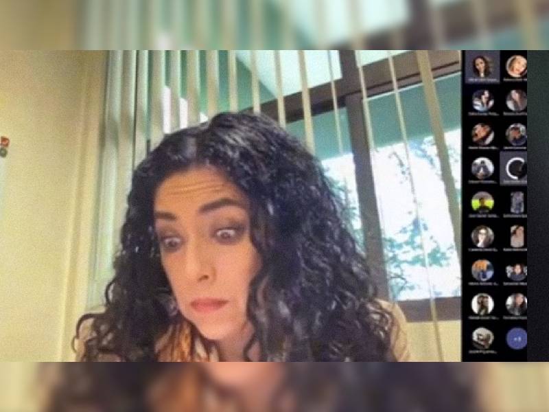 "A mi no me digas miss, dime doctora"; maestra le grita a su alumno