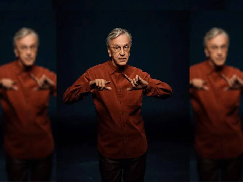 El músico brasileño Caetano Veloso da positivo al covid-19