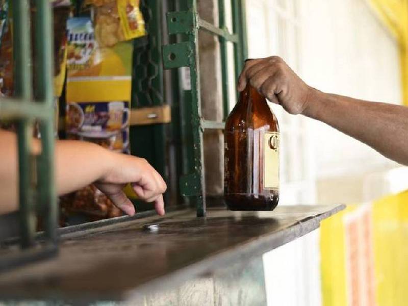 Aumentan hospitalizaciones por intoxicación alcohólica
