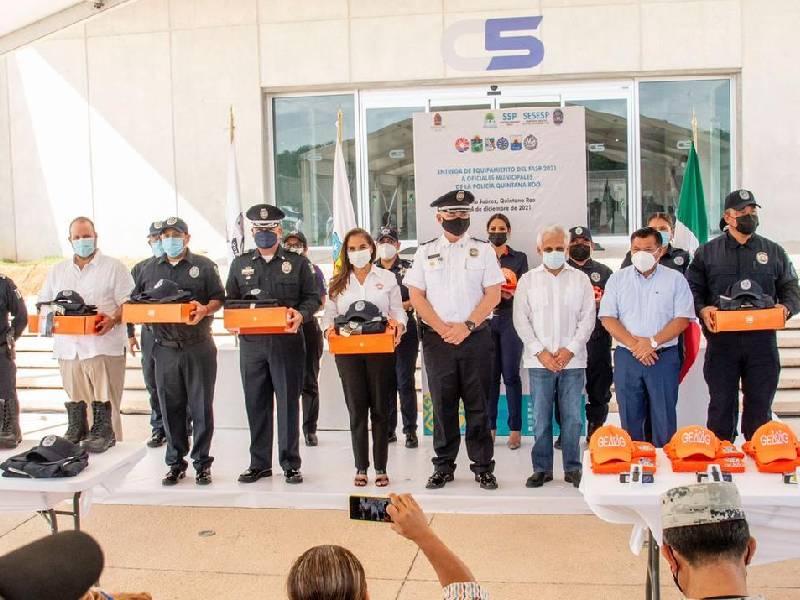 Policía de Tulum