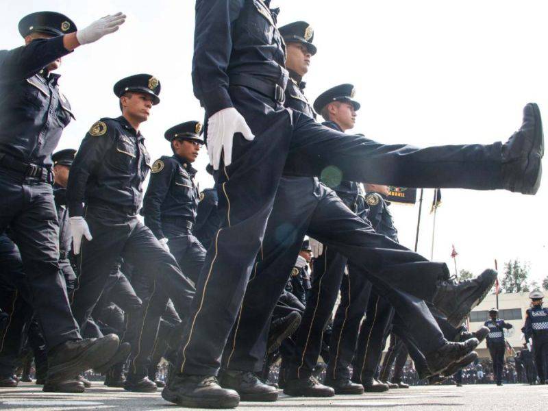 Policía