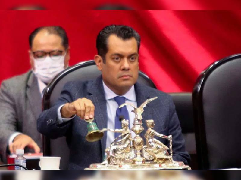 No existe ÔÇ£persecuciónÔÇØ contra consejeros del INE: Gutiérrez Luna