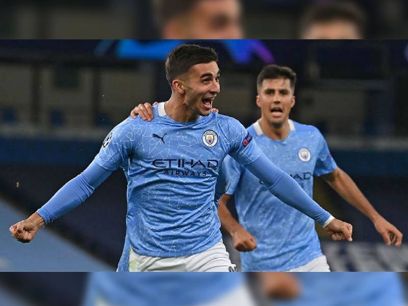 FC Barcelona: Ferrán Torres, el primer fichaje en la era Xavi